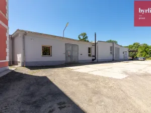 Prodej výrobních prostor, Krnov, Lidická, 12420 m2