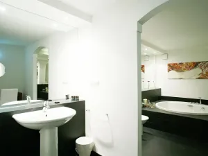 Pronájem bytu 4+1, Praha - Smíchov, Hořejší nábřeží, 134 m2