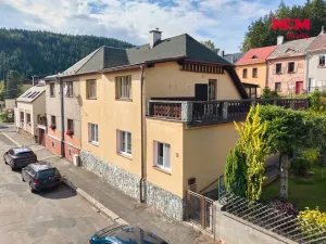 Prodej rodinného domu, Úpice, Sukova, 210 m2