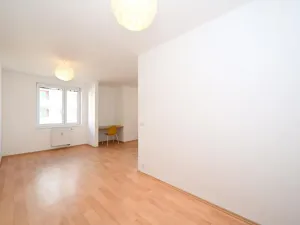 Pronájem bytu 1+kk, Praha - Záběhlice, Ginzova, 40 m2