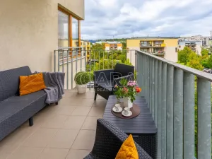 Prodej bytu 3+kk, Praha - Hloubětín, Modrého, 79 m2