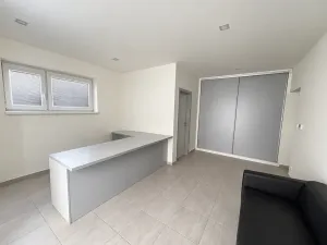 Pronájem kanceláře, Havířov, U Skleníků, 138 m2