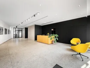 Pronájem kanceláře, Praha - Holešovice, U Uranie, 213 m2