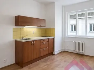 Pronájem bytu 1+1, Praha - Řepy, Čistovická, 38 m2