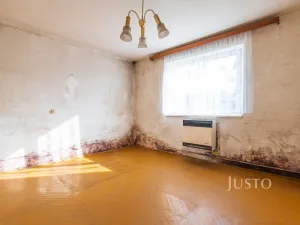 Prodej rodinného domu, Modrá, 102 m2