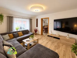 Prodej vícegeneračního domu, Člunek - Lomy, 260 m2
