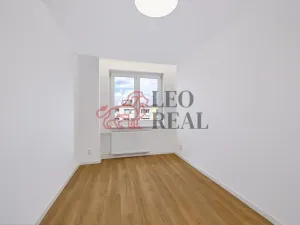 Pronájem bytu 4+kk, Praha - Záběhlice, Svojšovická, 81 m2