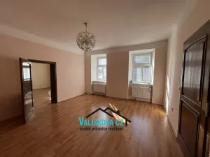 Pronájem bytu 3+1, Kroměříž, Husovo náměstí, 94 m2