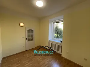 Pronájem bytu 3+1, Kroměříž, Husovo náměstí, 94 m2