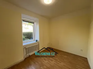 Pronájem bytu 3+1, Kroměříž, Husovo náměstí, 94 m2