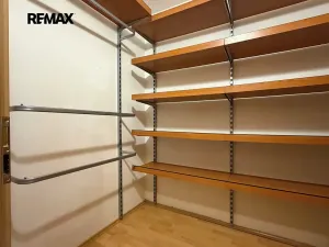 Pronájem bytu 2+kk, Praha - Letňany, Chotěšovská, 48 m2