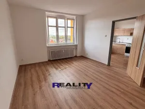 Pronájem bytu 1+1, Žatec, Dukelská, 44 m2