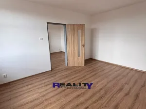 Pronájem bytu 1+1, Žatec, Dukelská, 44 m2