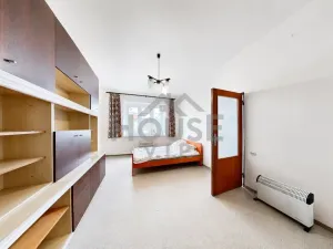 Prodej bytu 2+kk, Praha - Břevnov, Za Strahovem, 51 m2