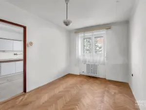 Prodej bytu 3+1, Hradec Králové, Na Střezině, 72 m2