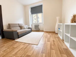 Prodej bytu 2+kk, Praha - Nusle, Lounských, 40 m2