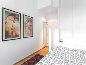 Pronájem bytu 3+1, Praha, Odborů, 80 m2