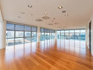 Pronájem kanceláře, Praha - Smíchov, Karla Engliše, 589 m2
