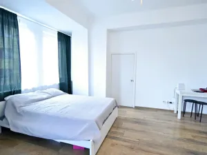 Pronájem bytu 3+1, Praha - Libeň, Krejčího, 82 m2