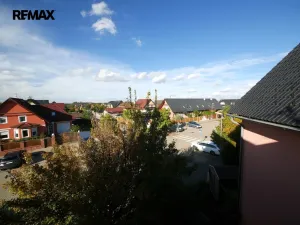 Pronájem bytu 1+1, Nupaky, U Školky, 50 m2