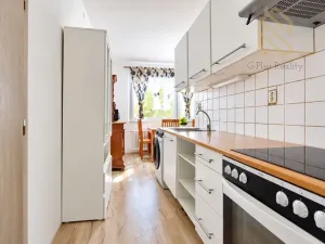 Prodej bytu 3+1, Ústí nad Labem - Neštěmice, Seifertova, 72 m2