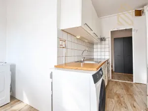Prodej bytu 3+1, Ústí nad Labem - Neštěmice, Seifertova, 72 m2