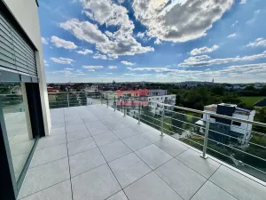 Pronájem bytu 2+kk, Tábor, Janáčkova, 70 m2