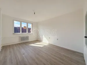 Prodej bytu 1+kk, Tábor, Smolínova, 28 m2