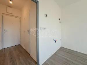 Prodej bytu 1+kk, Tábor, Smolínova, 28 m2