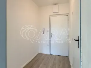 Prodej bytu 1+kk, Tábor, Smolínova, 28 m2