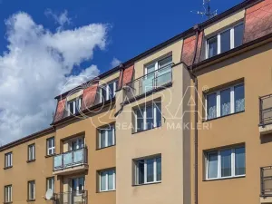 Prodej bytu 1+kk, Tábor, Smolínova, 28 m2
