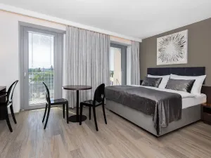 Pronájem bytu 1+kk, Hradec Králové, Na Brně, 35 m2