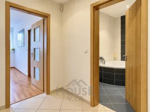 Prodej bytu 2+kk, Praha - Zličín, Tulešická, 59 m2