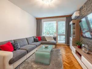 Prodej bytu 4+1, Mariánské Lázně, Na Třešňovce, 80 m2