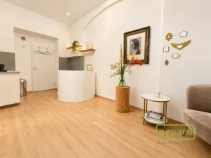 Pronájem obchodního prostoru, Praha, Bělehradská, 40 m2