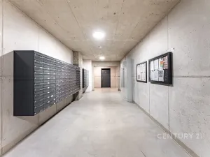 Prodej bytu 2+kk, Praha - Vysočany, Kolbenova, 60 m2