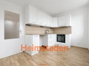 Pronájem bytu 1+kk, Karviná - Hranice, Slovenská, 30 m2
