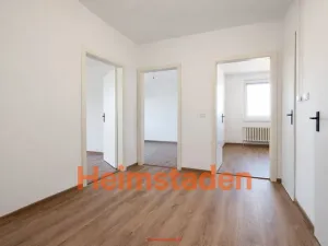Pronájem bytu 2+1, Orlová - Lutyně, Masarykova třída, 61 m2