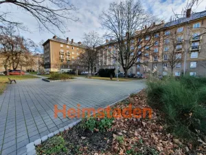 Pronájem bytu 2+kk, Ostrava - Poruba, náměstí Boženy Němcové, 60 m2