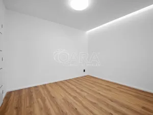 Prodej bytu 2+1, Strakonice - Strakonice II, Bezděkovská, 42 m2