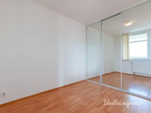 Pronájem bytu 2+kk, Praha - Hlubočepy, Trnkovo náměstí, 64 m2