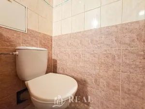 Pronájem bytu 1+kk, Chomutov, Kostnická, 20 m2