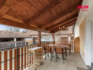 Prodej rodinného domu, Jarpice, 380 m2
