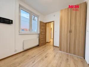 Pronájem bytu 2+kk, Kladno, Osvoboz. pol. vězňů, 26 m2