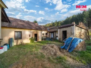 Prodej restaurace, Zvíkovec, 275 m2