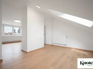 Pronájem kanceláře, Brno, Štefánikova, 400 m2