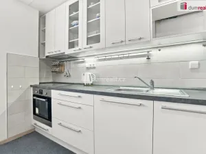 Prodej bytu 2+kk, Ostrov, Severní, 47 m2