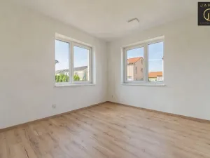 Prodej rodinného domu, Velvary, Svatojiřská, 93 m2
