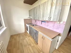 Pronájem bytu 2+1, Klášterec nad Ohří - Miřetice u Klášterce nad Ohří, Lesní, 53 m2