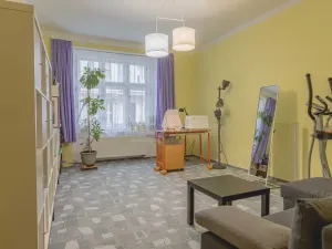 Prodej bytu 3+1, Praha - Bubeneč, U studánky, 82 m2